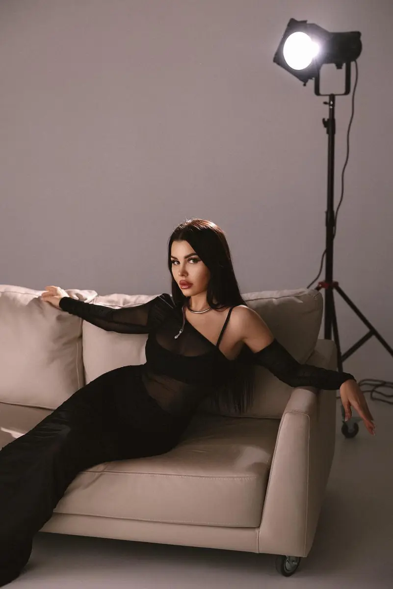 Candy escort in Dubai