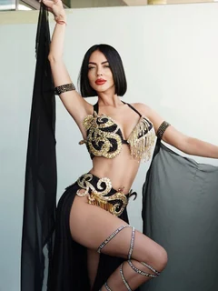 Elis escort in Dubai