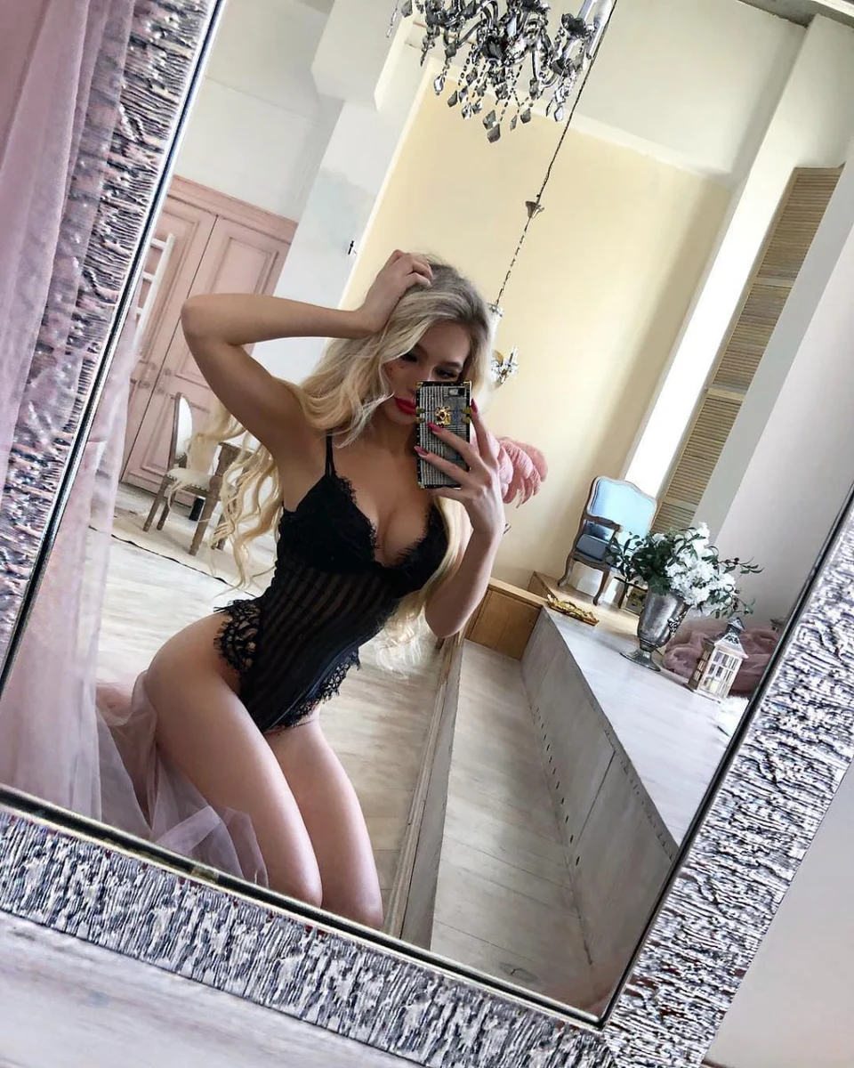 Isabella escort in Dubai