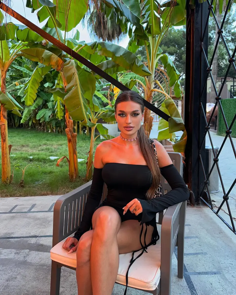 Lora escort in Dubai