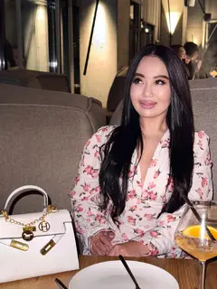 Priya escort in Dubai